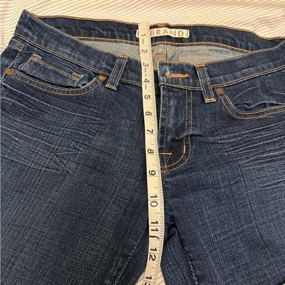 Jean - Picture 10 of 13